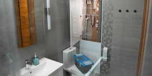 Bathroom makeover ideas